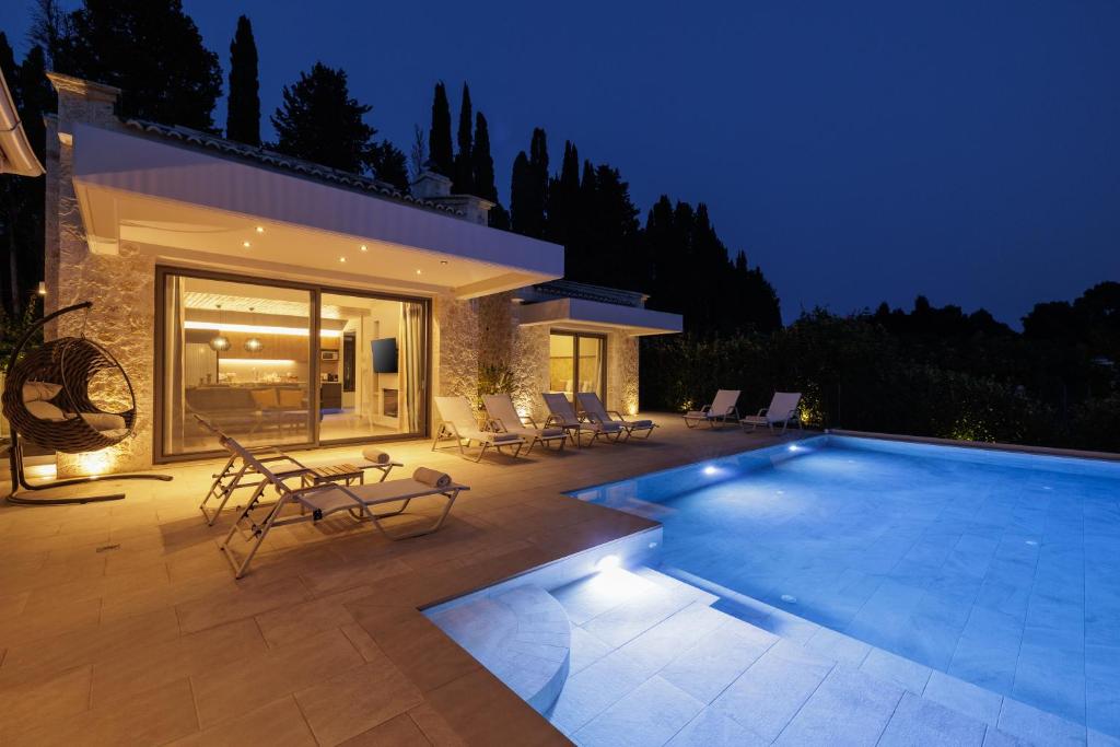 My Mediterranean Luxury Villa with Swimming Pool - Villa With Private Pool