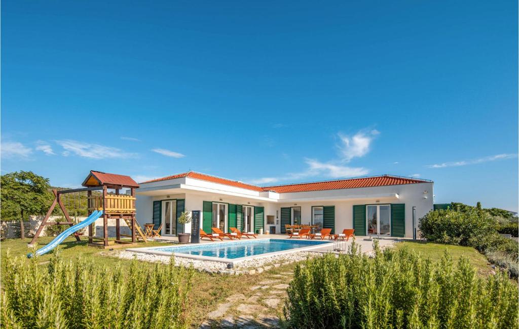 Villa Anica