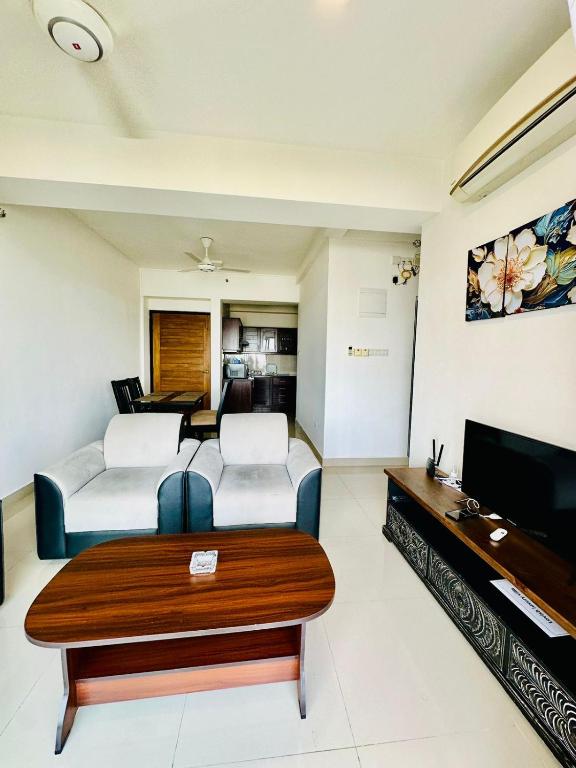 TV a/nebo společenská místnost v ubytování Lovish luxury villa