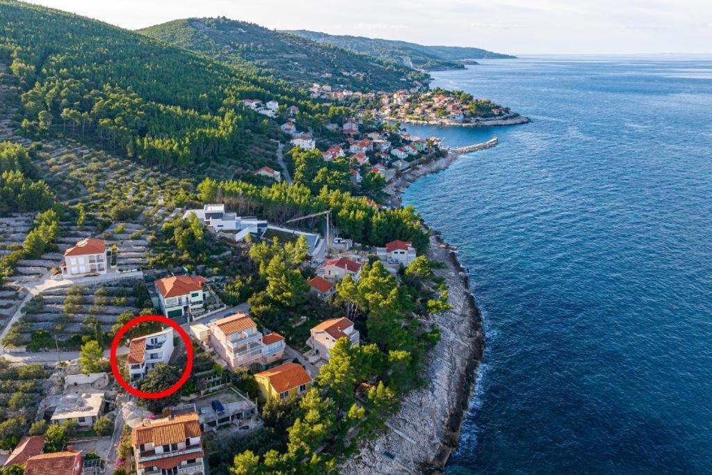 Φυσικό τοπίο κοντά σε αυτή η παραθεριστική κατοικία