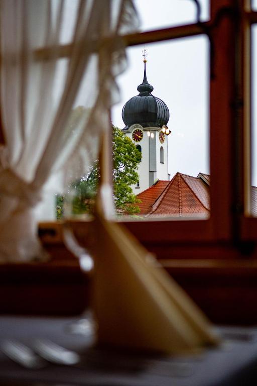 Fotografie z fotogalerie ubytování Kurhaus Heiligkreuz v destinaci Heiligkreuz
