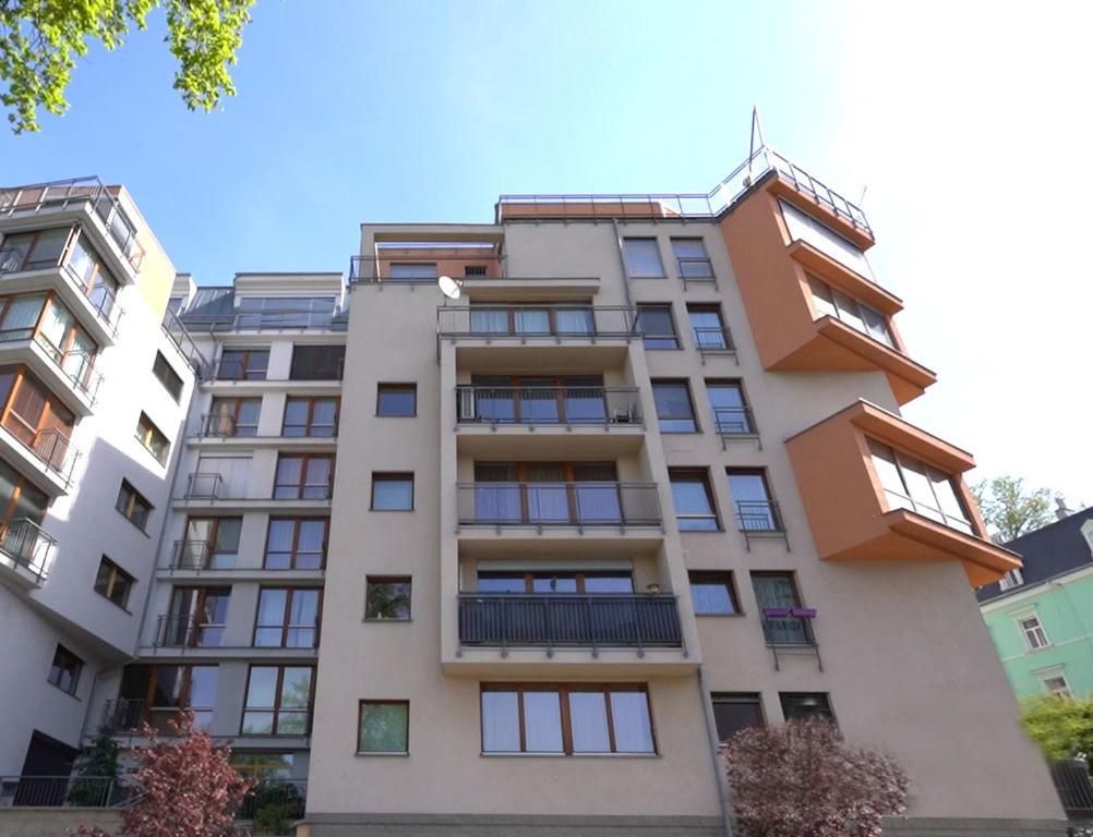 Budova, kde se apartmán nachází