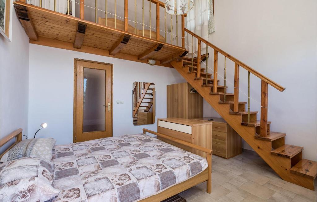 Posteľ alebo postele v izbe v ubytovaní Lovely Home In Josinovac With Wifi