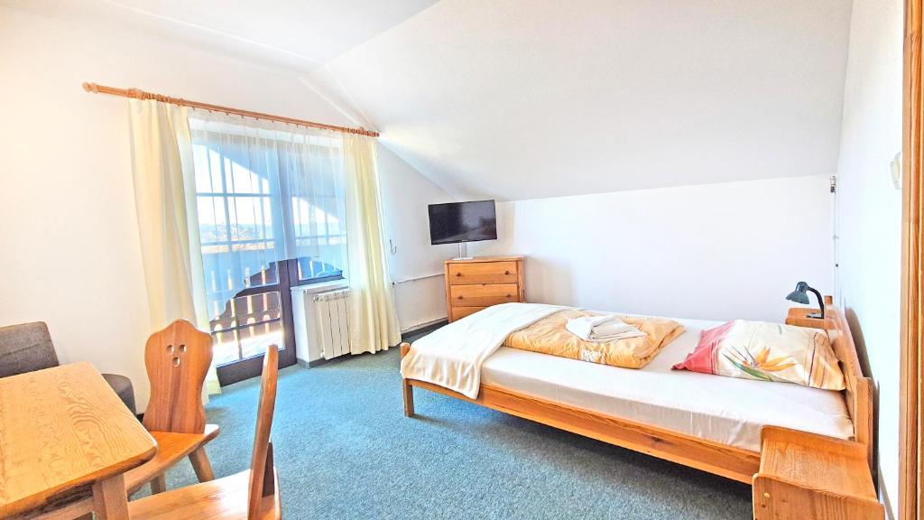 VILLA MEDICA - Ośrodek wypoczynkowy z basenem oraz pełnym wyżywieniem - 12