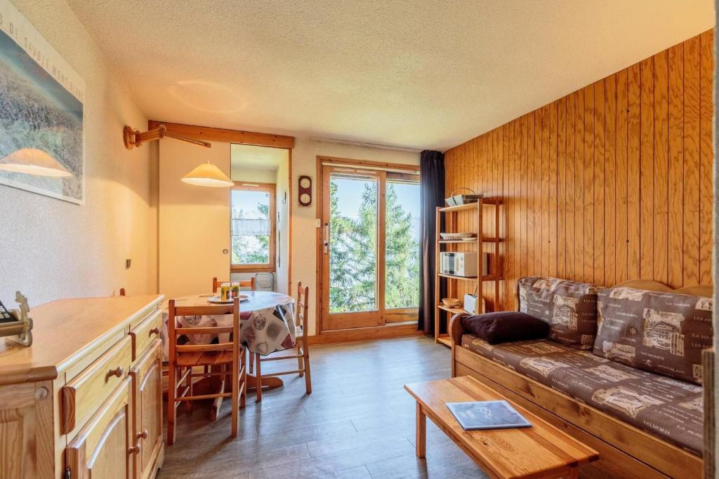 Χώρος καθιστικού στο Résidence La Pendule - PENDULE 02 MAE-6961