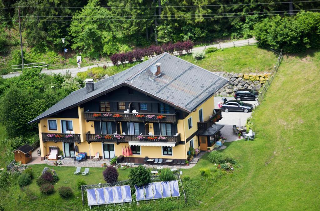 Budova, kde se aparthotel nachází