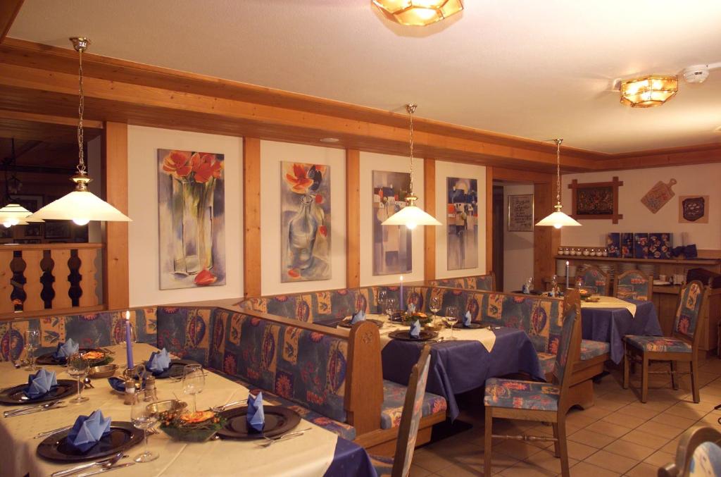 Restaurace v ubytování Hotel Wiese