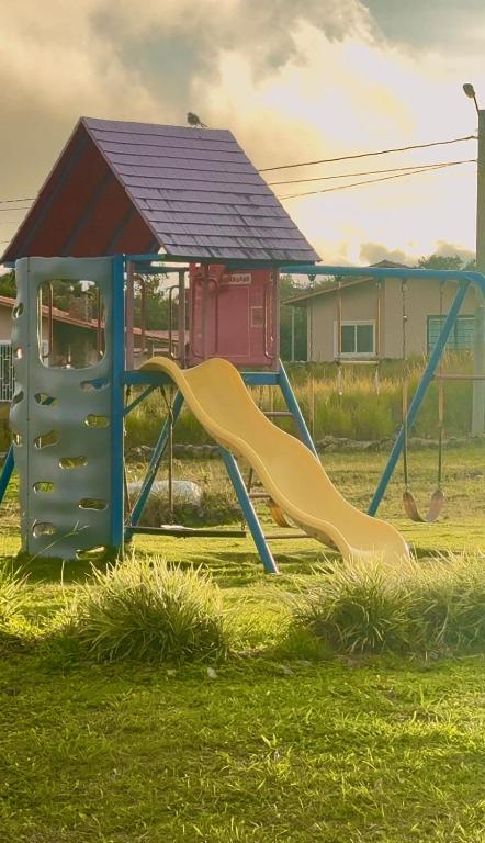 Herní místnost nebo prostor pro děti v ubytování Paseo Boquete