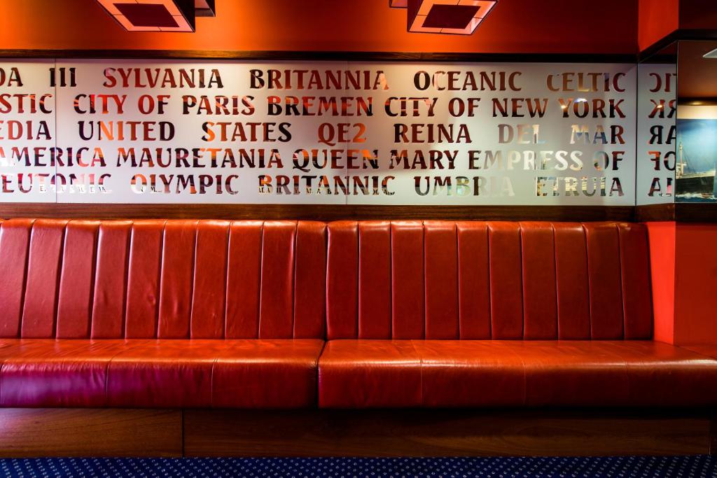 The Liner at Liverpool - Resim 12