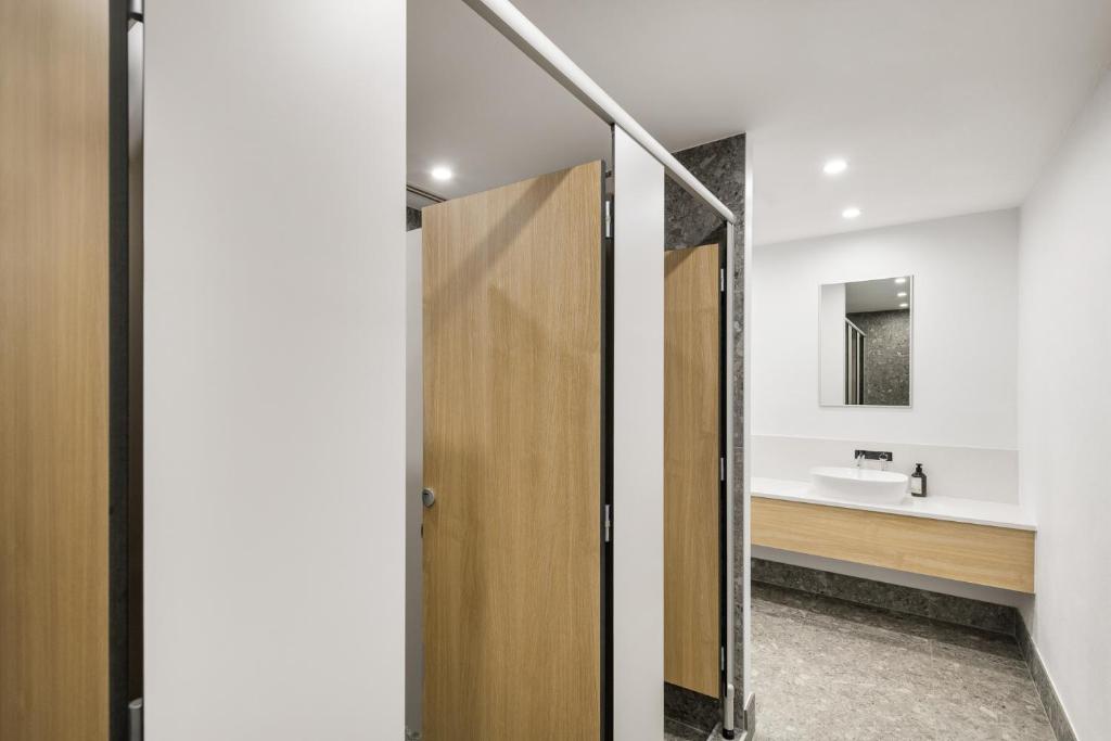 YHA Brisbane City photo