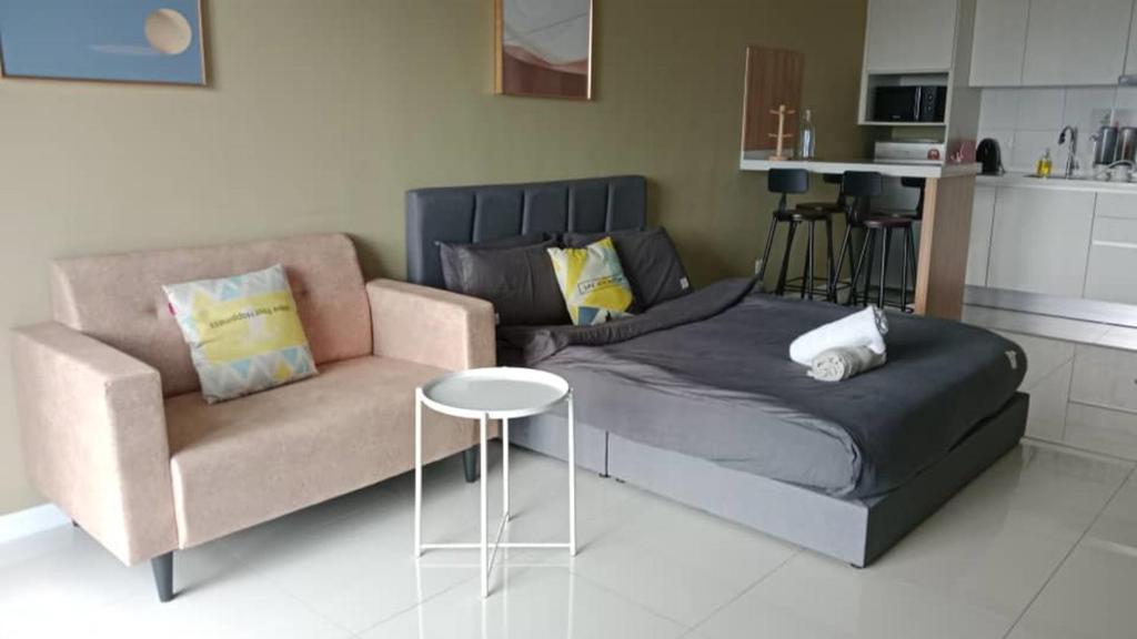 Posezení v ubytování Chambers Residence by Gloria Homes