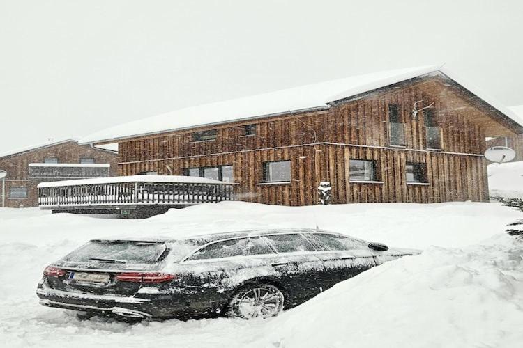 Fotografia z galérie ubytovania Chalet in Hohentauern with sauna and hot tub v destinácii Hohentauern