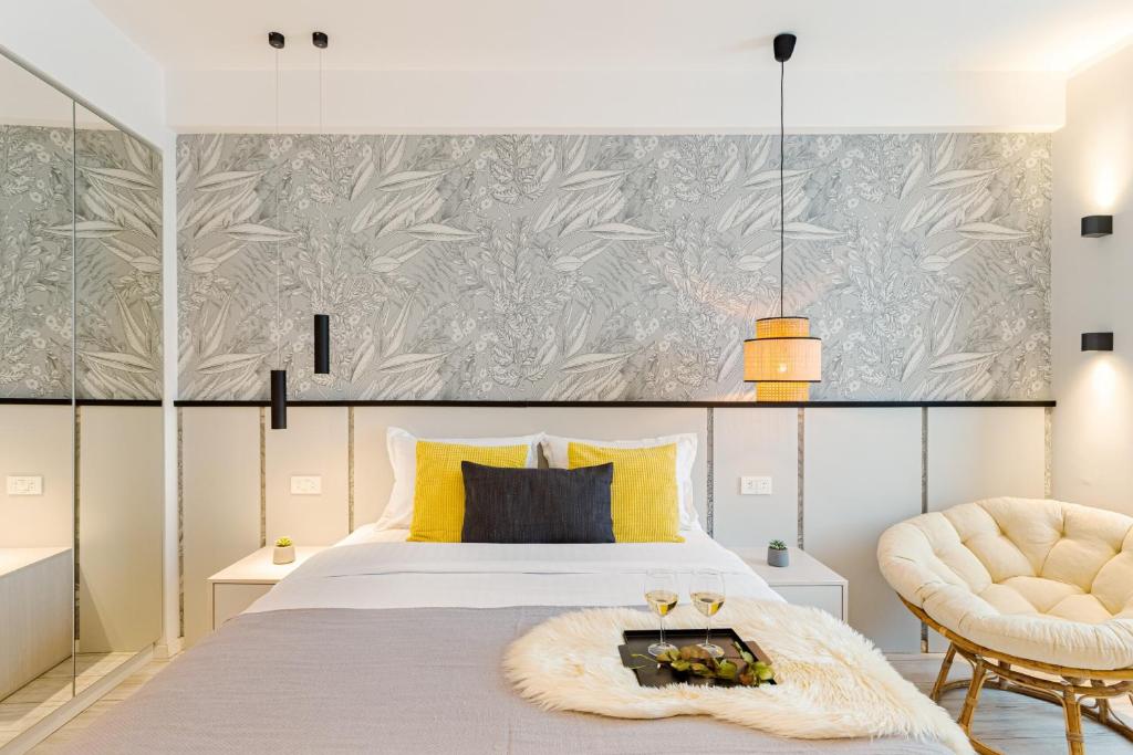 Centric Charm - Modern Studio Living - 女王工作室