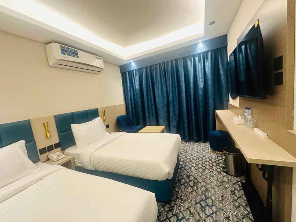 Sky View Hotel - Resim 19