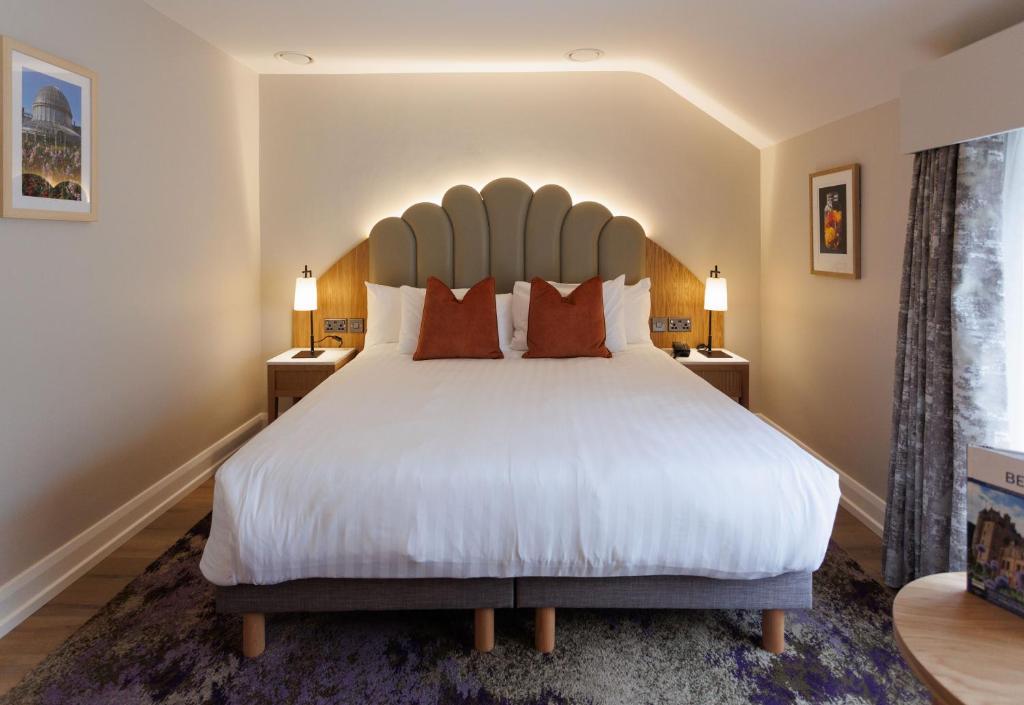 
Standard Double or Twin Room
