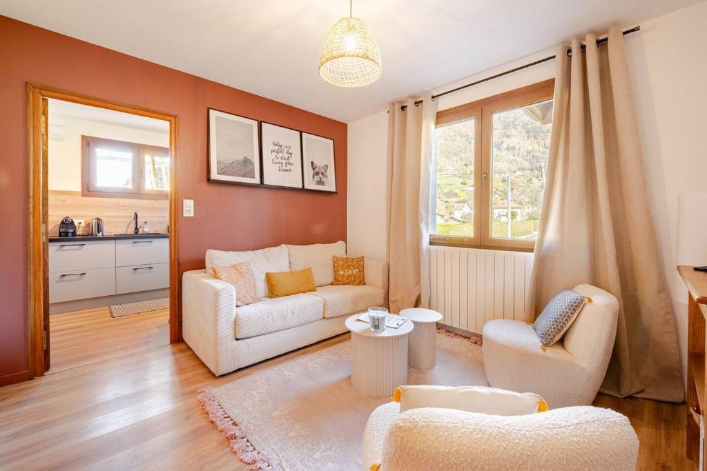 Cosy design centre station ski parking terasse - One-Bedroom Apartment