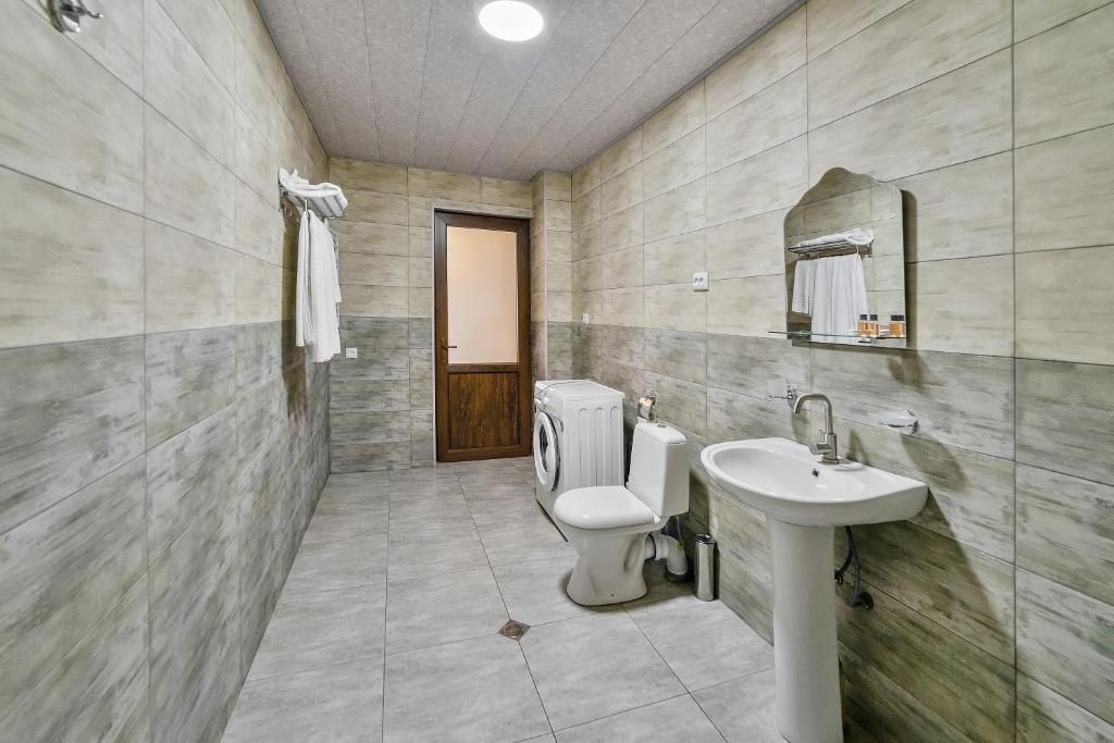 Koupelna v ubytování Zedazeni Hotel