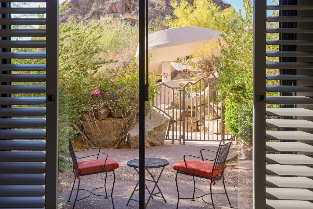 Balkón nebo terasa v ubytování Phoenix Marriott Resort Tempe at The Buttes