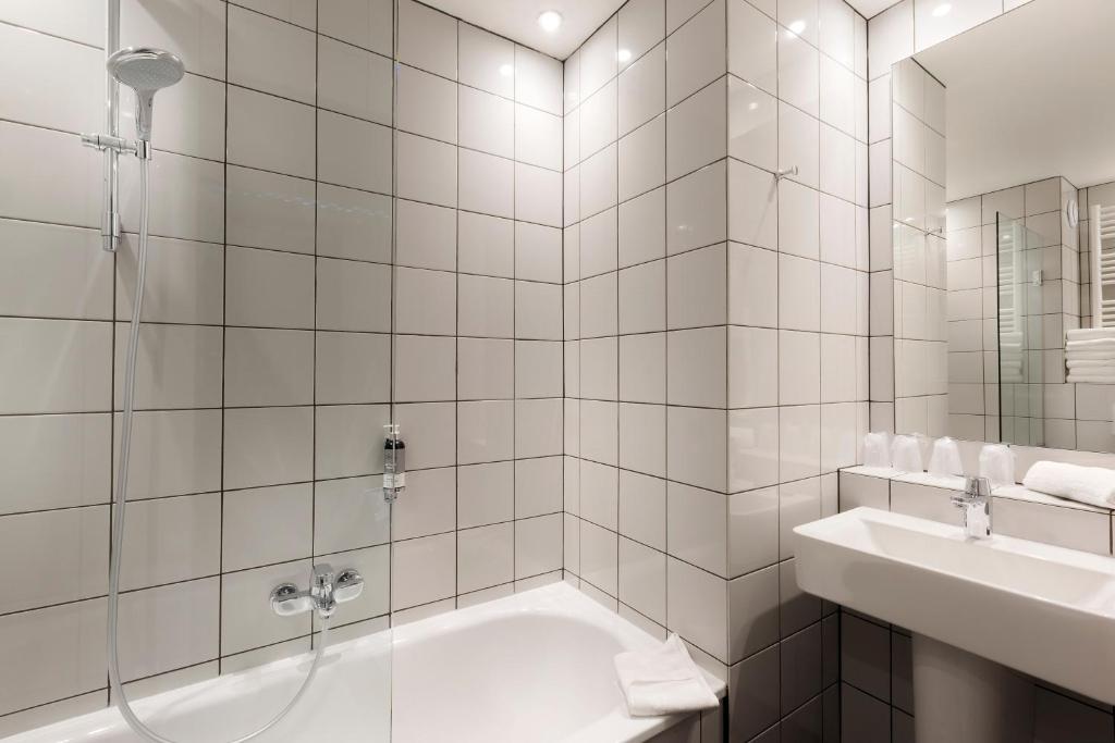 Libertel Gare Du Nord Suede - Resim 36