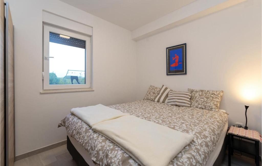 Posteľ alebo postele v izbe v ubytovaní Pet Friendly Home In Drage With Wifi