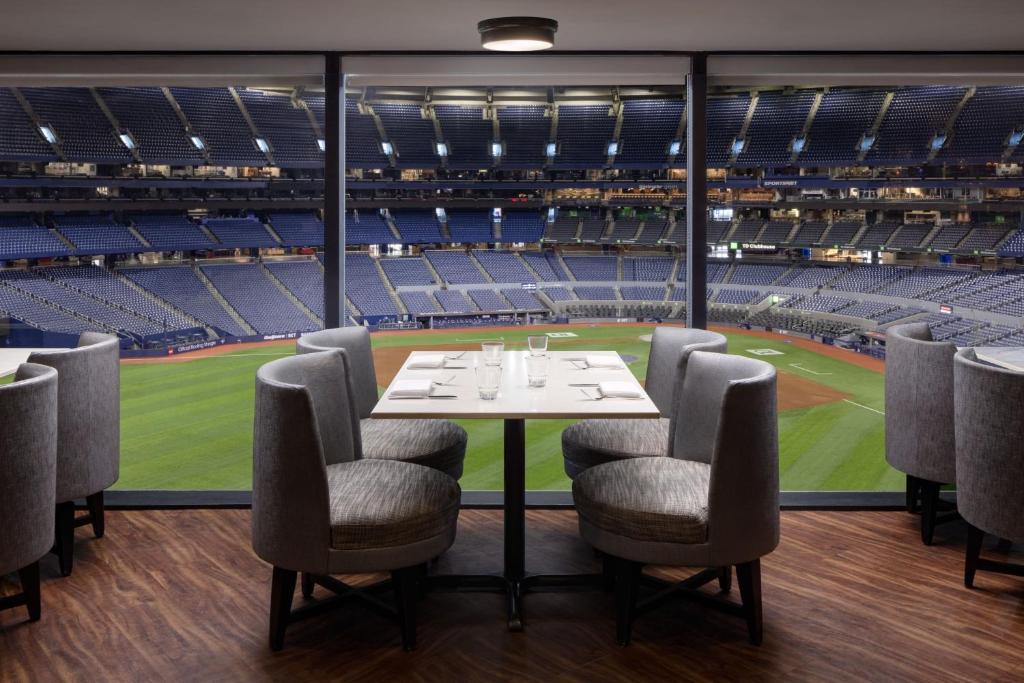 Toronto Marriott City Centre Hotel - Resim 44