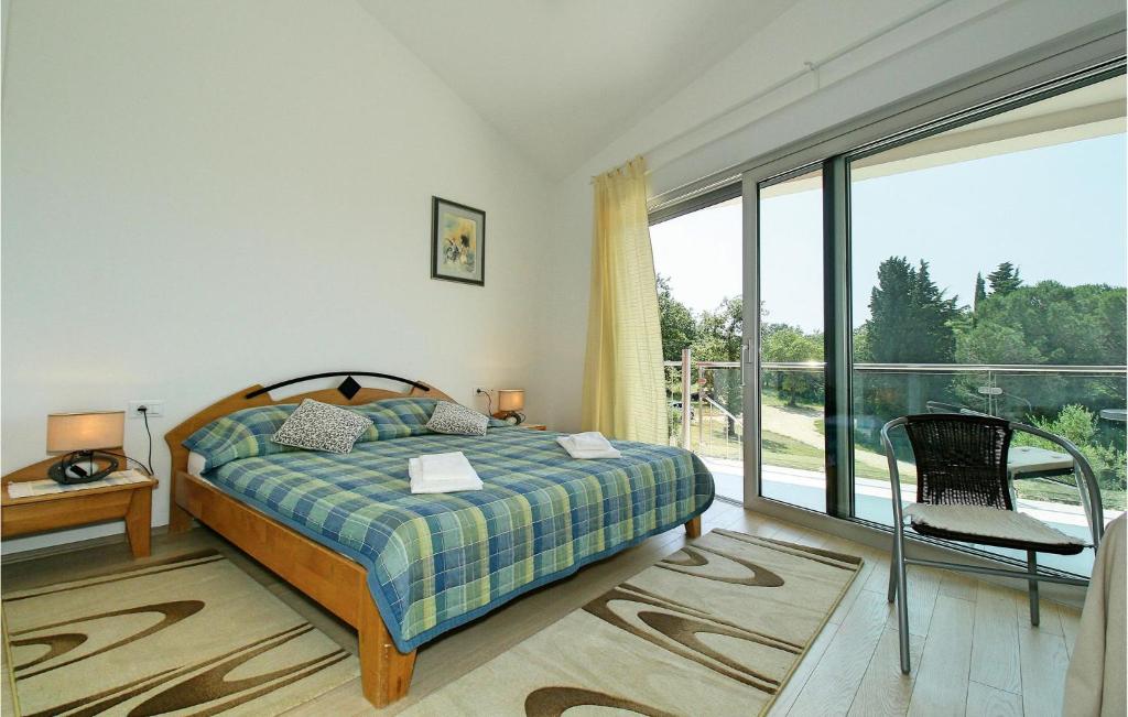 Posteľ alebo postele v izbe v ubytovaní 3 Bedroom Gorgeous Home In Sv,ivan