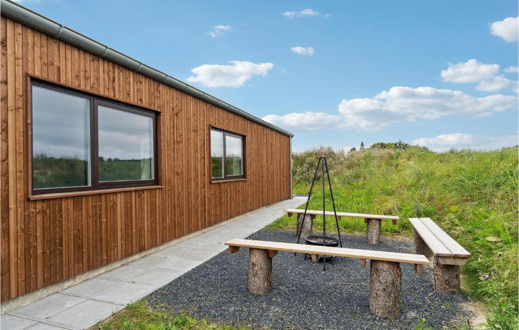 Φωτογραφία από το άλμπουμ του 4 Bedroom Awesome Home In Bindslev σε Bindslev