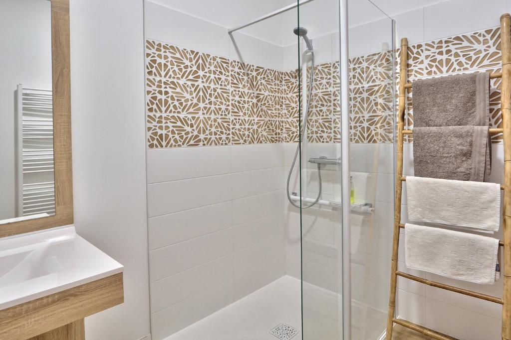 Koupelna v ubytování Auberge Ti'gousket