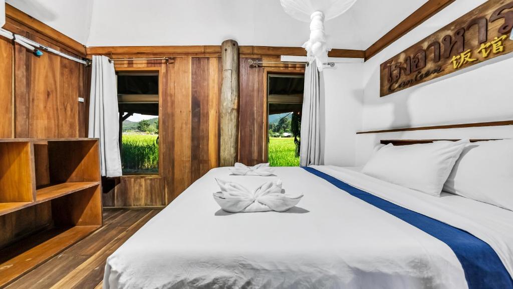 Buzzas @ Pai Chan - 9