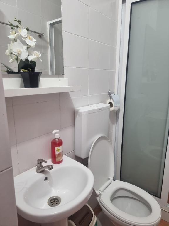 Koupelna v ubytování Casa Cisalta N3 - Quarto 5mn CENTER CITY