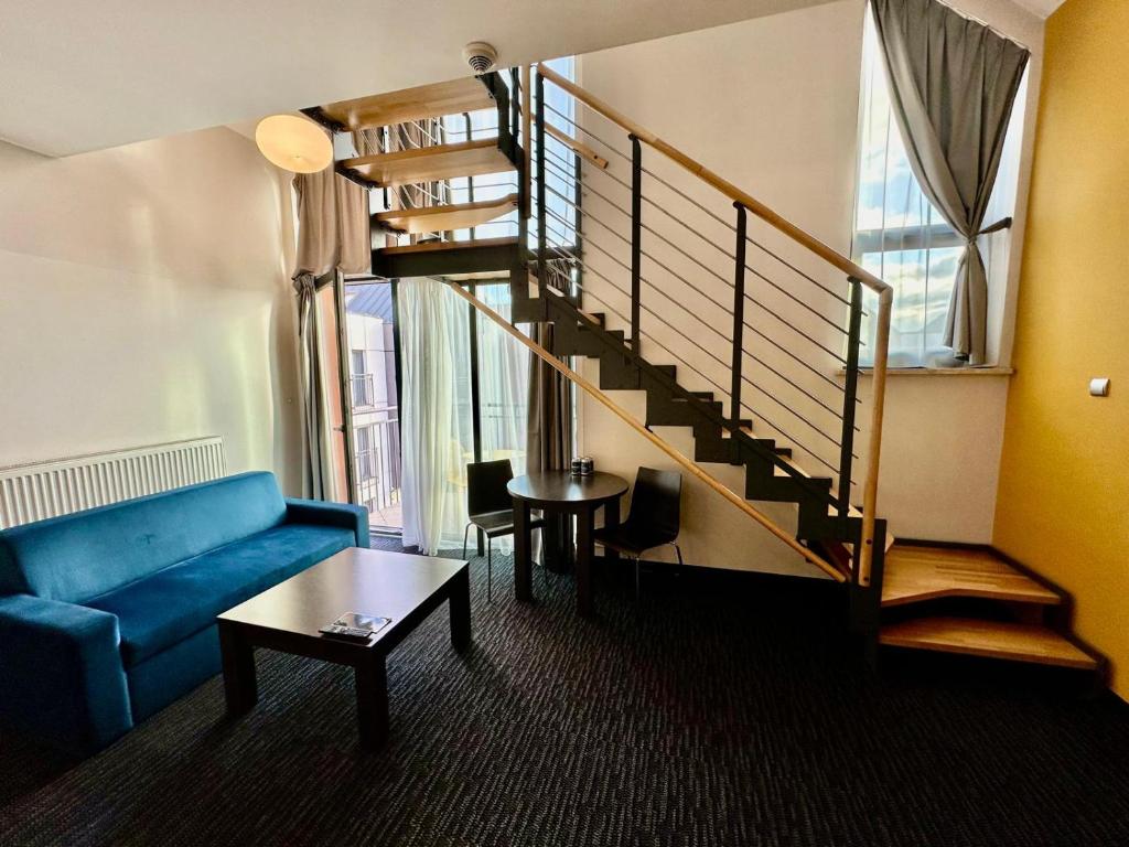Golden Tulip Gdańsk Residence - 2 Bedroom Suite Plus- 4 Single Beds