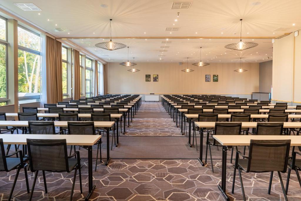 Leonardo Royal Hotel Köln - Am Stadtwald - Resim 11