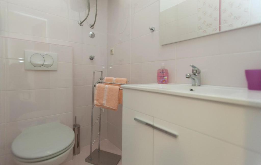 Łazienka w obiekcie Apartment Labin Kapelica Iii