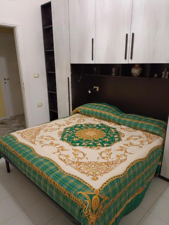 Postel nebo postele na pokoji v ubytování B&B ex Albergo Centrale ATESSA CENTRO