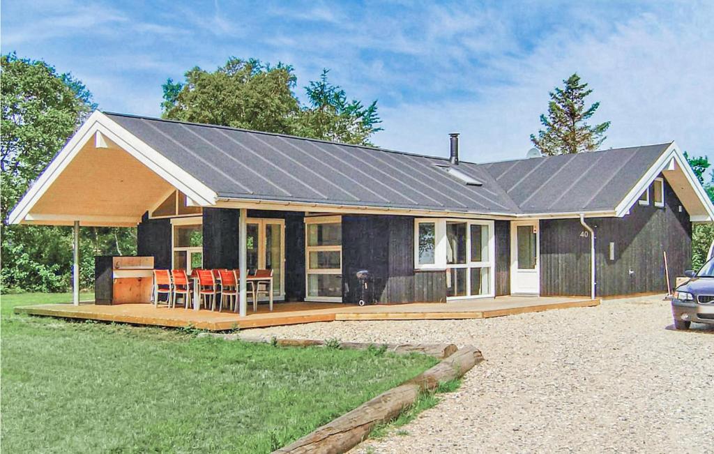 Beautiful Home In Hadsund With House Sea View