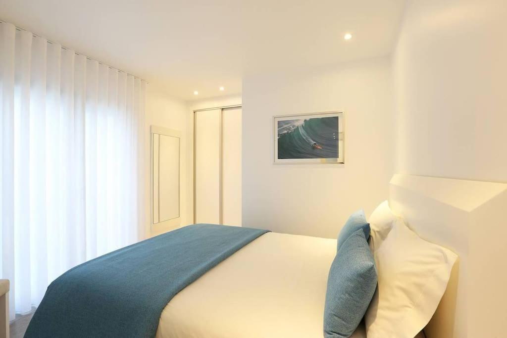 Wave Apartment