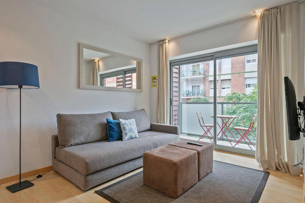 Lugaris Rambla Apartments - 5