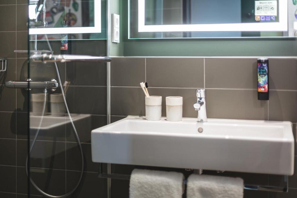 Holiday Inn - the niu, Dwarf Berlin Schöneberg by IHG - Resim 44