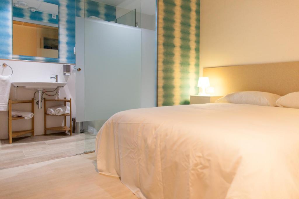 Host & Home - Salle Intérieure Double Standard