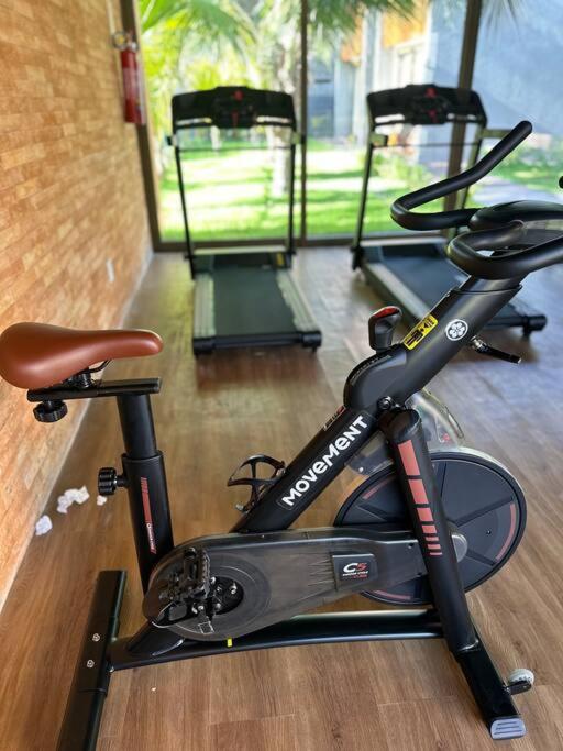 Fitness centrum a/nebo fitness zařízení v ubytování Villa Naluri - Studio A001 no paraíso Japaratinga!