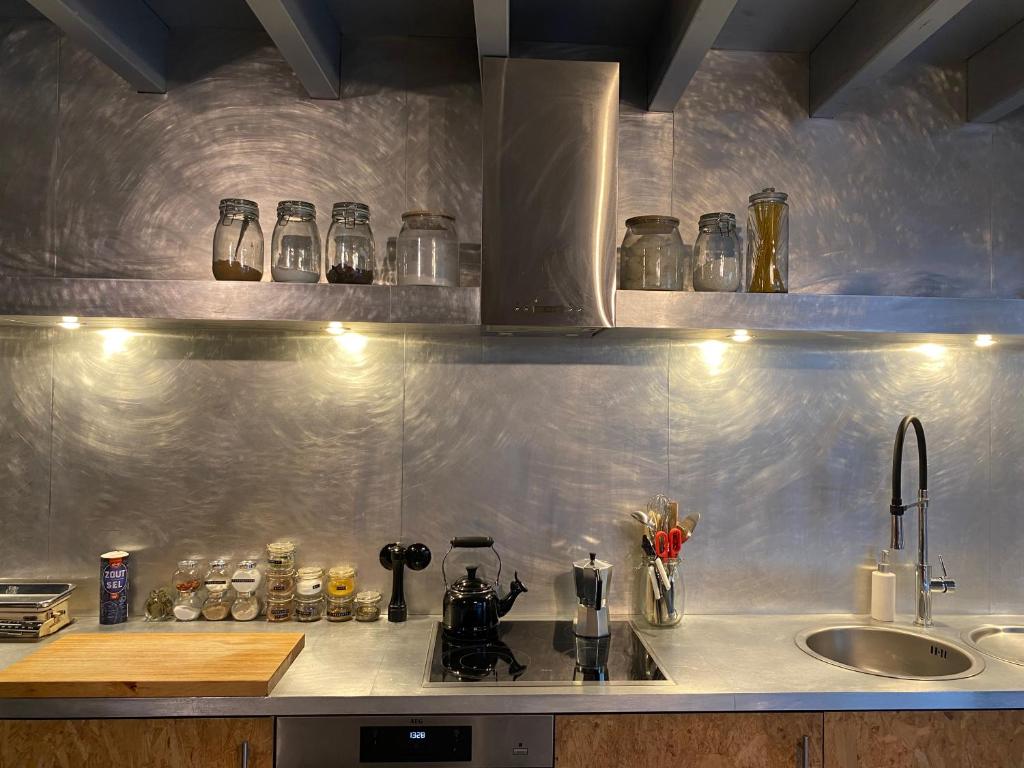 Kuchyň nebo kuchyňský kout v ubytování Un der Attert - Céline's Loft - Luxembourg