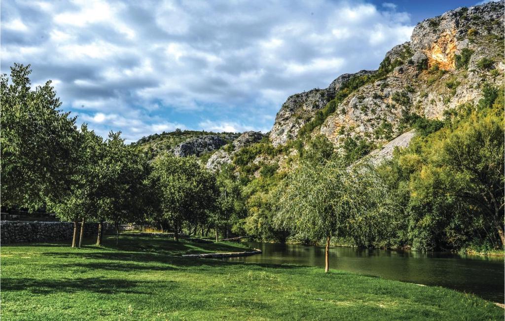 Príroda v okolí dovolenkového domu