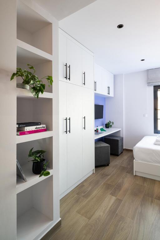 Fits Living - Deluxe Apartment