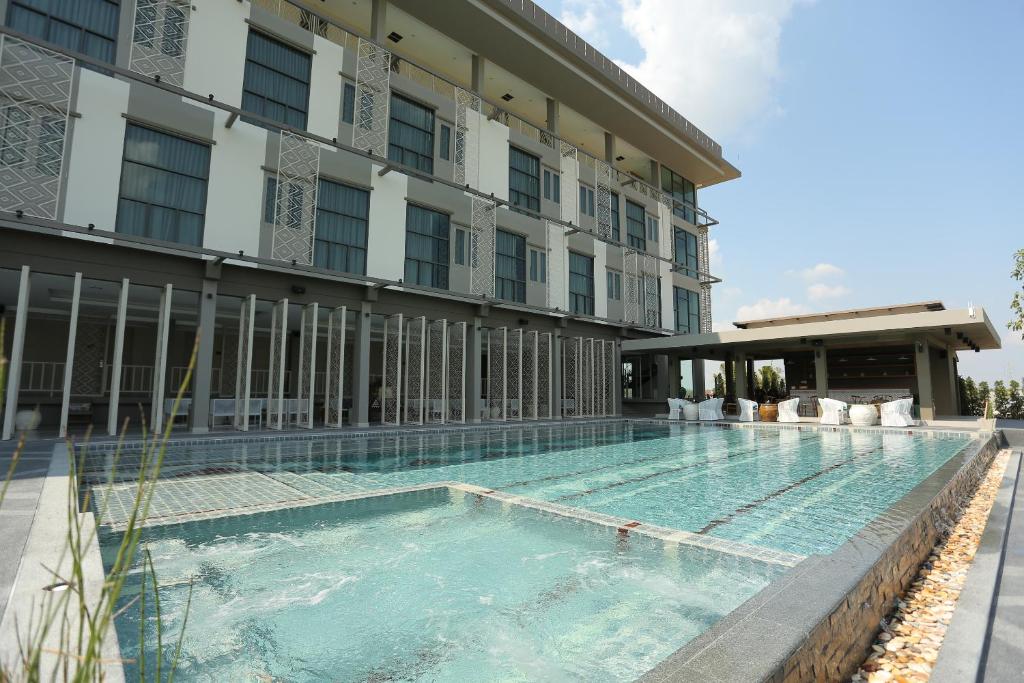 Bazén v ubytování Navela Hotel & Convention nebo v jeho okolí