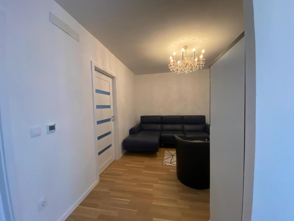 Vienna Luxury Dream Home - 5