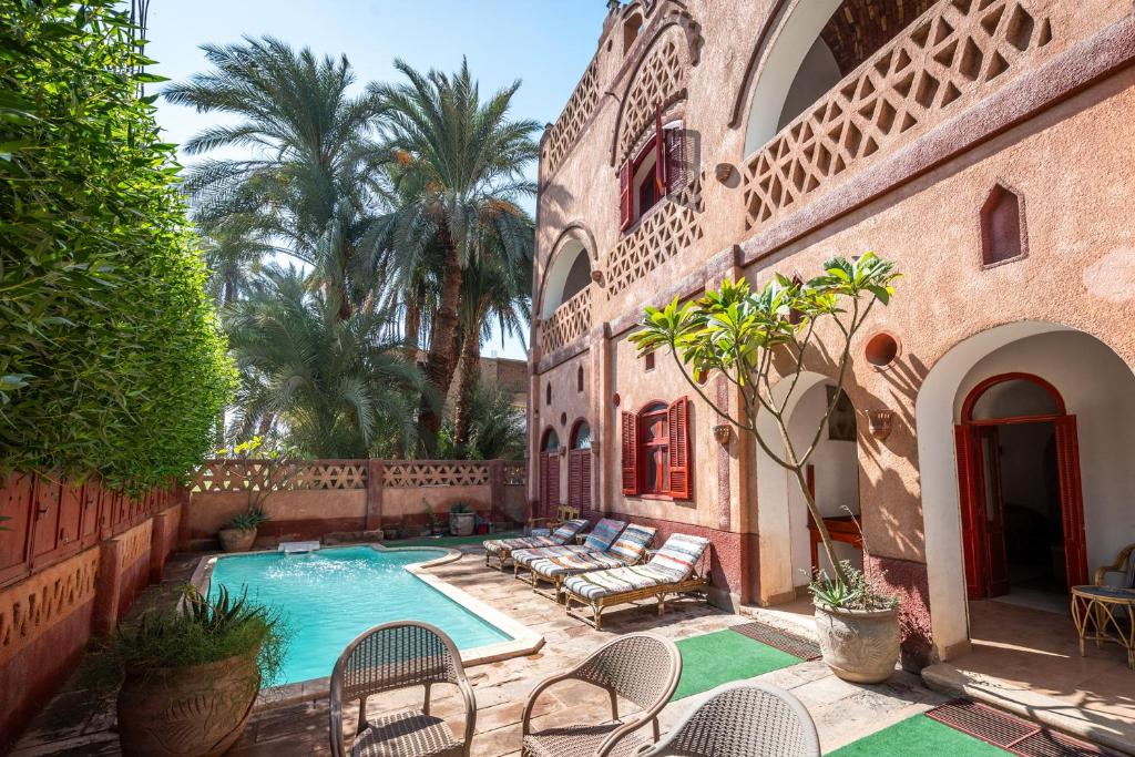 Bazén v ubytování villa al diwan luxor nebo v jeho okolí