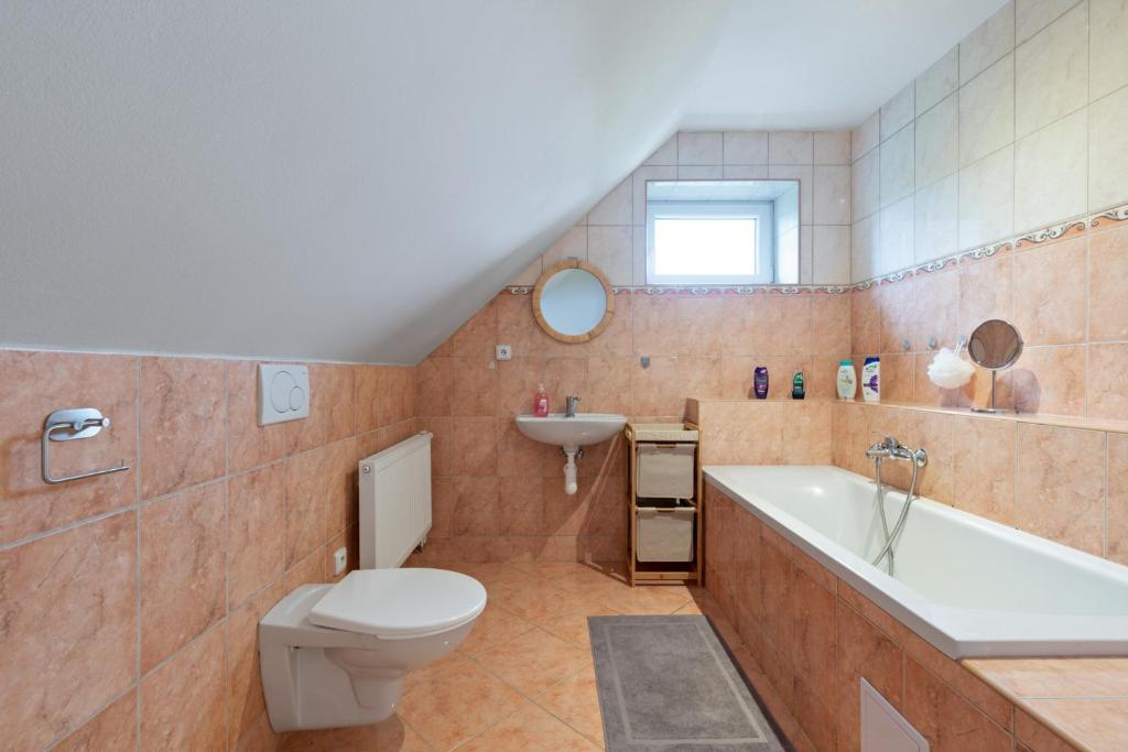 Koupelna v ubytování Home Dalov