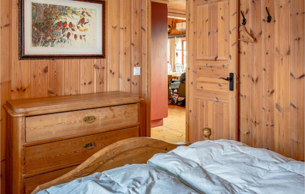 Postel nebo postele na pokoji v ubytování Cozy Home In Lillehammer With Sauna