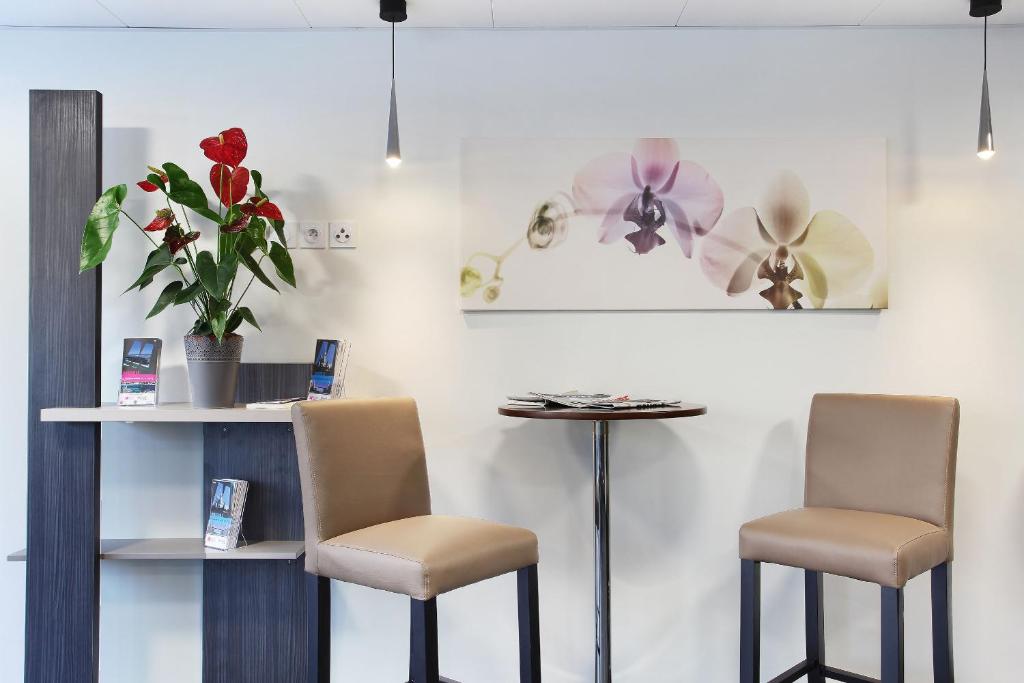 Appart'hôtel Odalys City - Marseille Prado - Resim 17