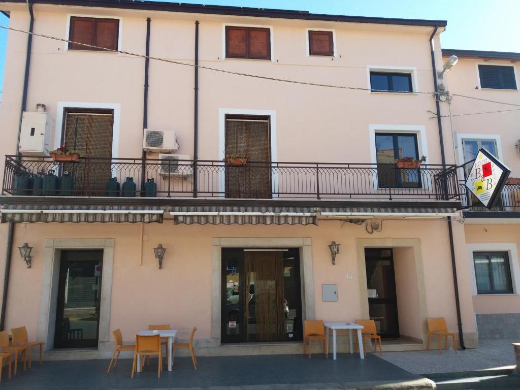 Budova, kde se hotel nachází